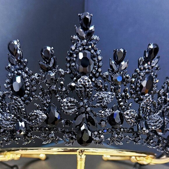 Black Crystal Tiara, Bridal Flower Tiara, Wedding Headpiece, Gothic Black Crown main image 6